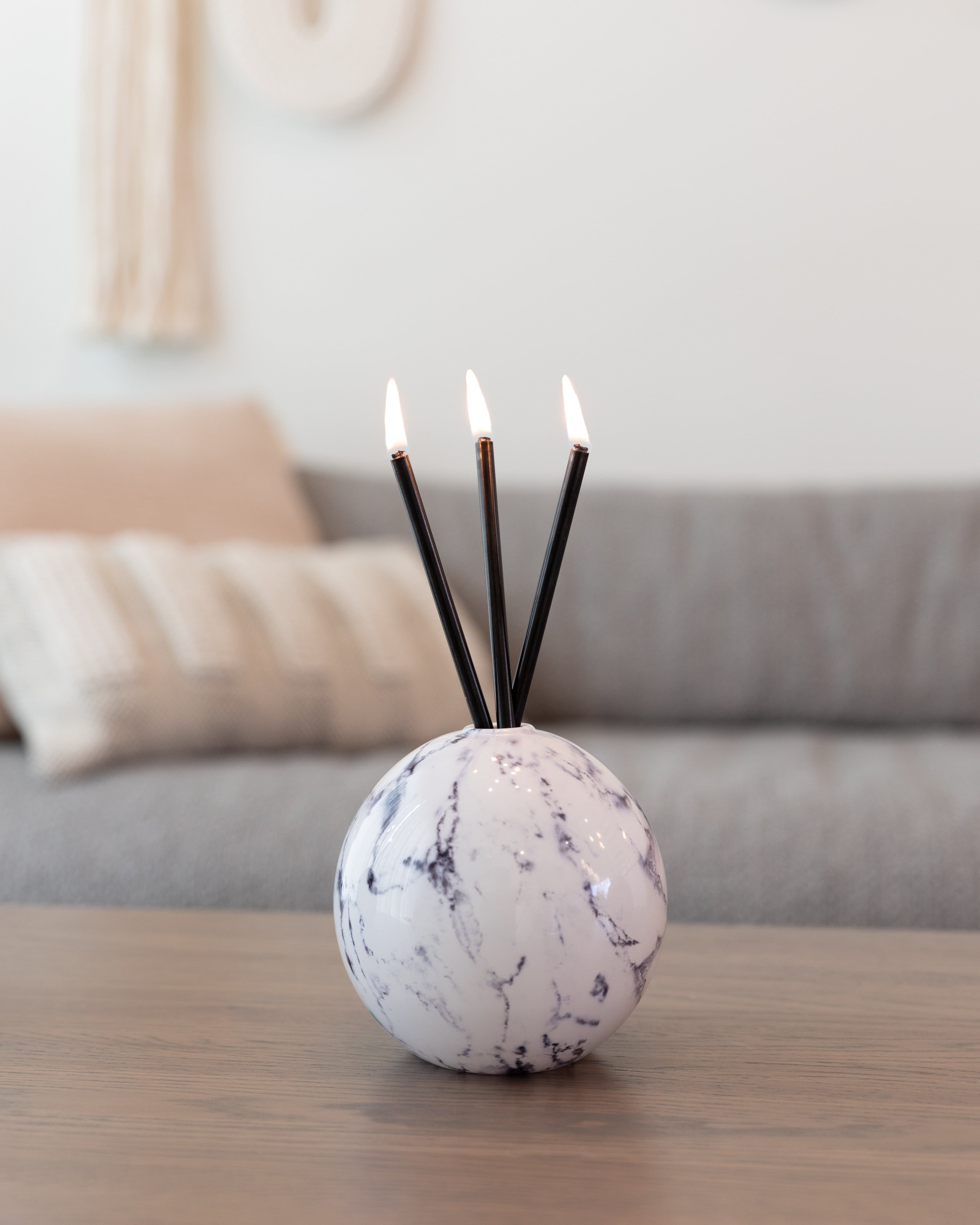 Neva Vase, White Marble [x6] --WHOLESALE