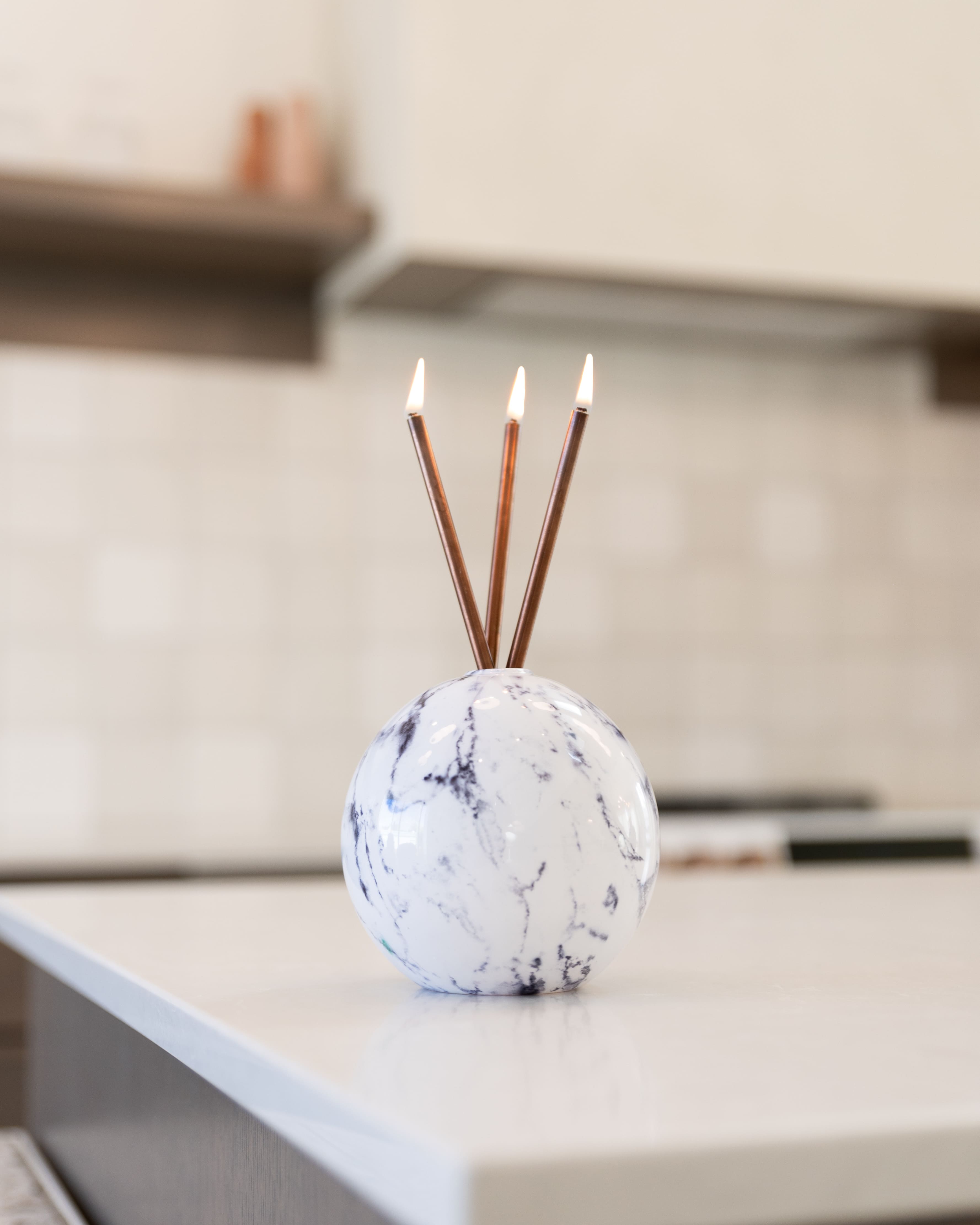 Neva Vase, White Marble [x6] --WHOLESALE